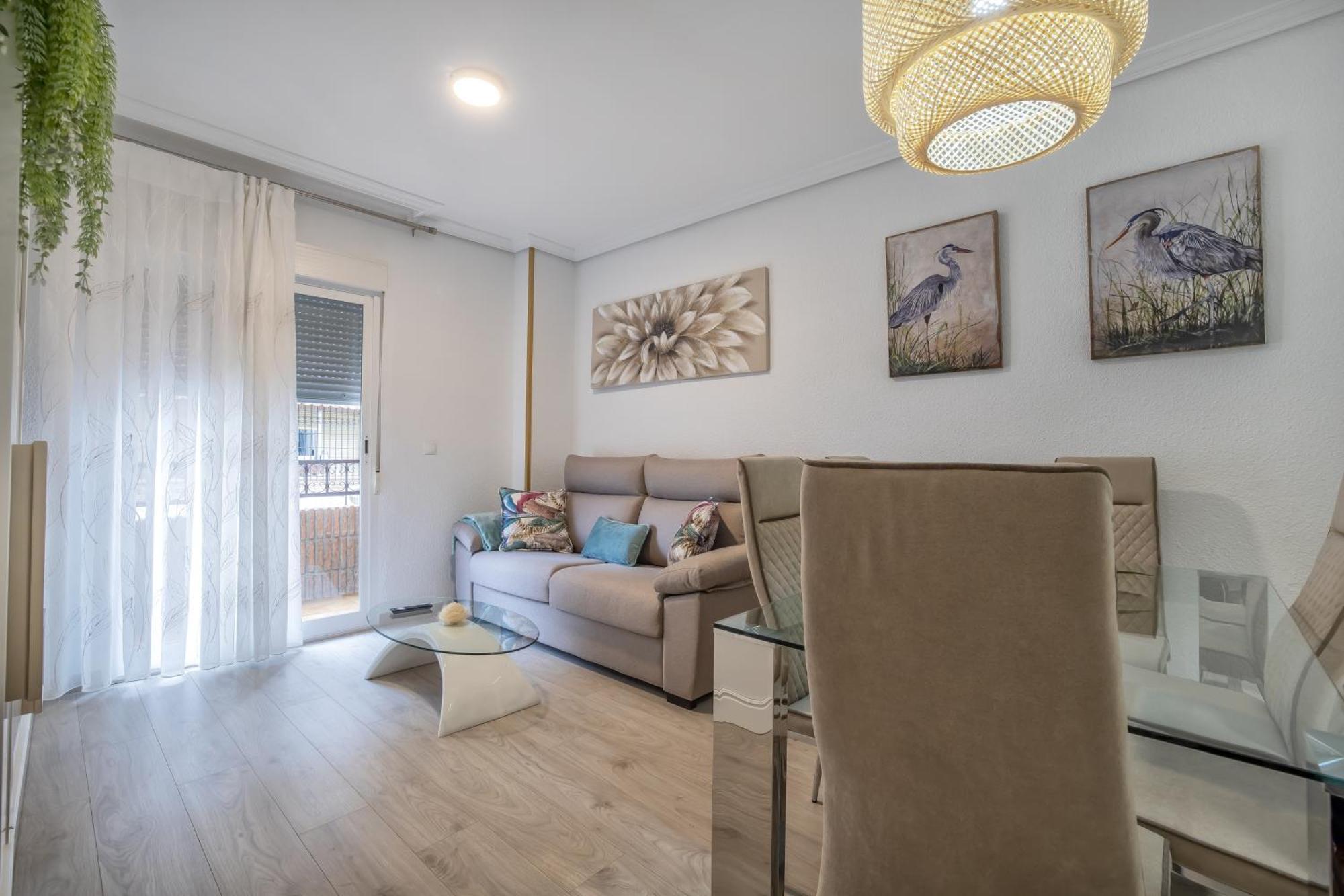 Appartement Apto Vallellano Junto Al Casco Historico & Parking Incluido