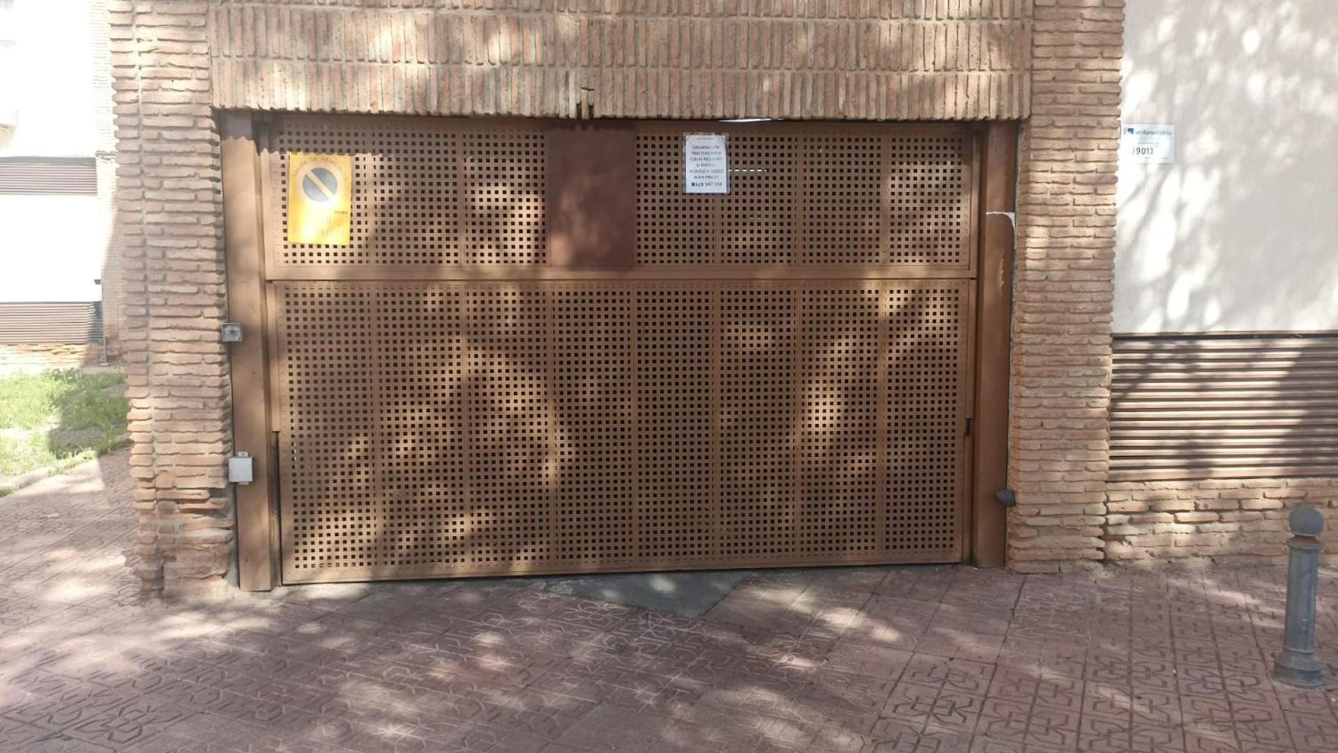 Apto Vallellano Junto Al Casco Historico & Parking Incluido Appartement