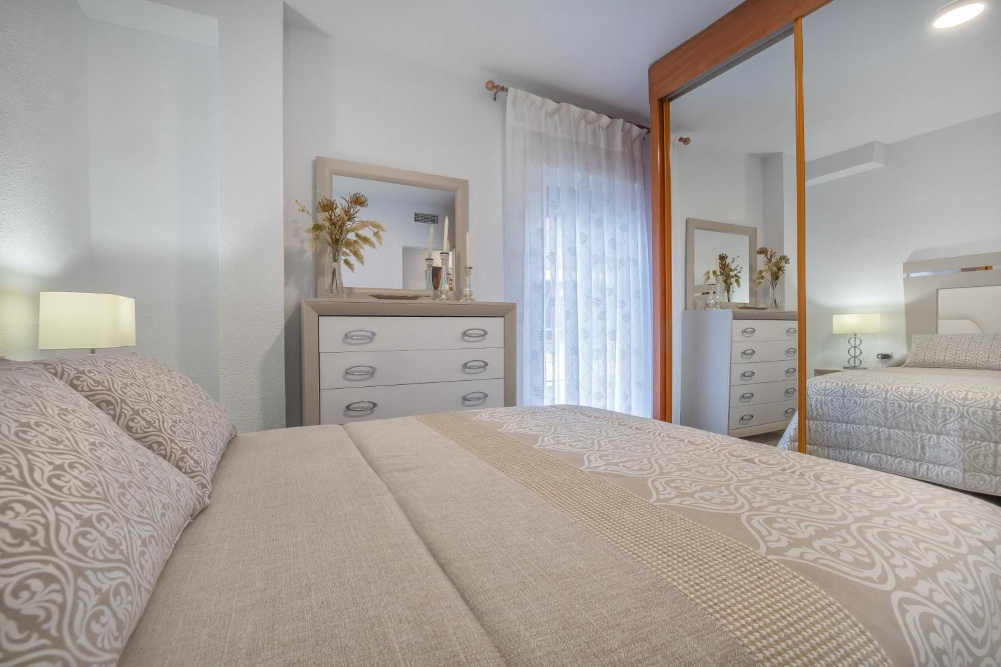 Apto Vallellano Junto Al Casco Historico & Parking Incluido * Córdoba
